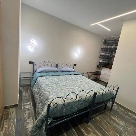 Castel Di Sangro Suite Apartment Esterno foto