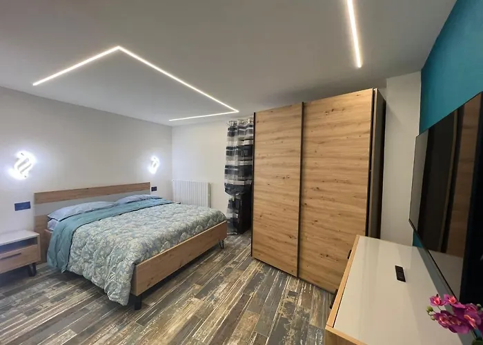 Castel Di Sangro Suite Apartment