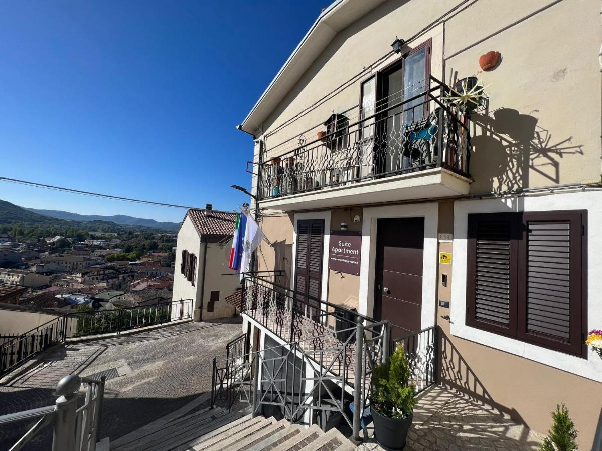 Castel Di Sangro Suite Apartment * Castel Di Sangro