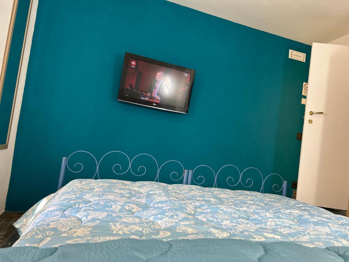 Castel Di Sangro Suite Apartment Holiday home *